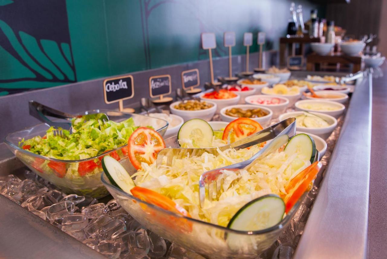 Ibis Apartadó Kültér fotó