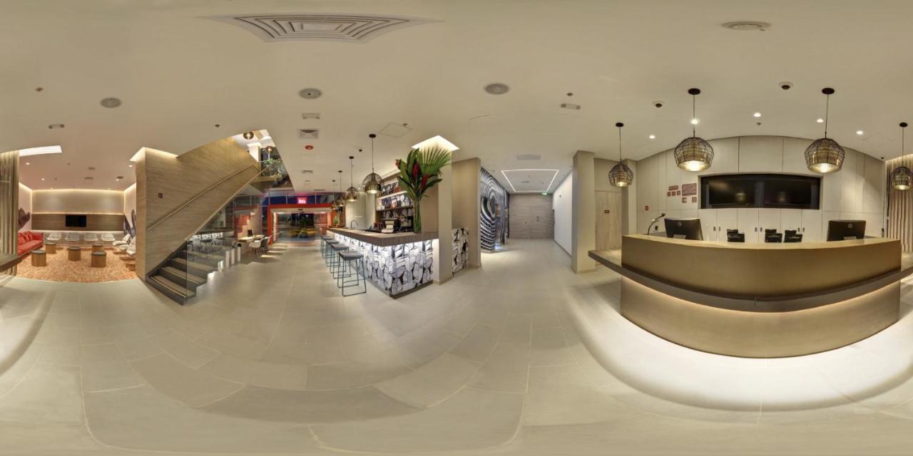 Ibis Apartadó Kültér fotó