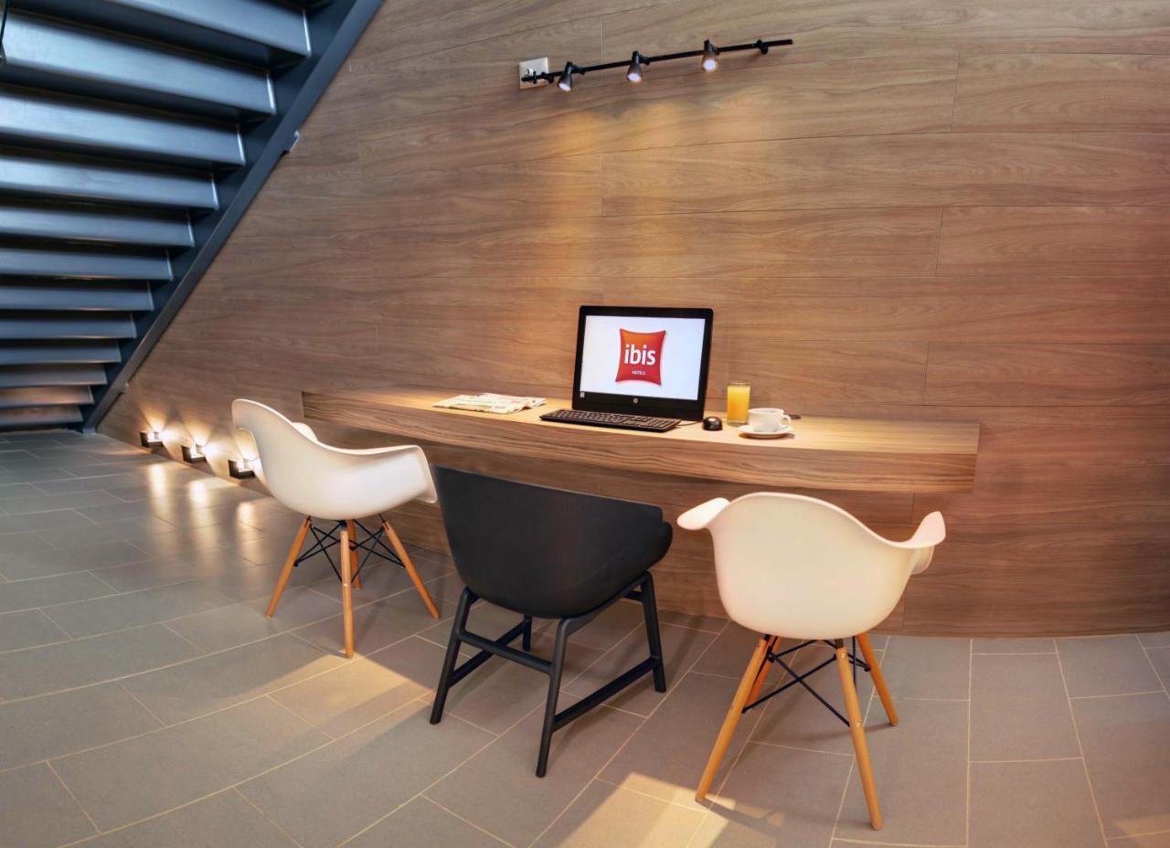 Ibis Apartadó Kültér fotó